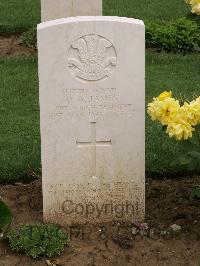 Faenza War Cemetery - James, Daniel Aclfryn