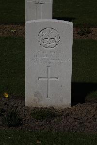 Ypres Reservoir Cemetery - Alloway, H