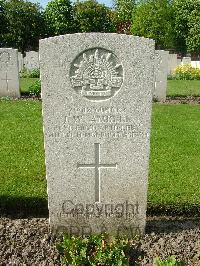 Ypres Reservoir Cemetery - Backhouse, Geoffrey De Talworth