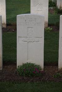 Ypres Reservoir Cemetery - Ames, Edward