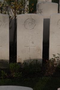 Ypres Reservoir Cemetery - Lynch, J