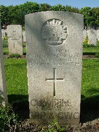 Ypres Reservoir Cemetery - McLeod, William Angus