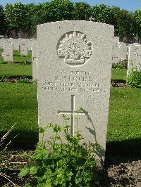 Ypres Reservoir Cemetery - Stocks, Ernest