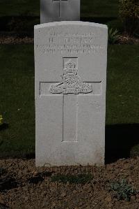 Ypres Reservoir Cemetery - Tinsley, H J