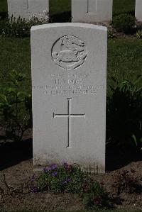 Ypres Reservoir Cemetery - Trow, H