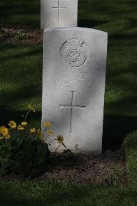 Ypres Reservoir Cemetery - Tullett, H R