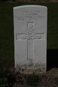 Ypres Reservoir Cemetery - Turner, J