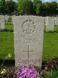 Ypres Reservoir Cemetery - Uther, Frank
