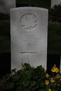Ypres Reservoir Cemetery - Wadge, E