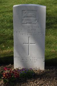 Ypres Reservoir Cemetery - Walker, Frederick