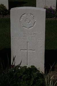 Ypres Reservoir Cemetery - Walker, Walter