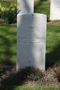 Ypres Reservoir Cemetery - Watson, H