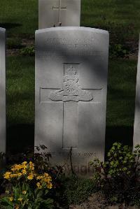 Ypres Reservoir Cemetery - Watson, J