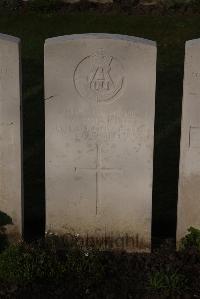 Ypres Reservoir Cemetery - Wharton, W
