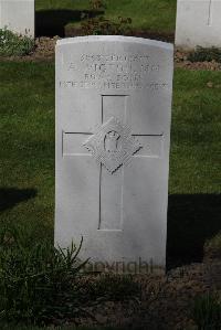 Ypres Reservoir Cemetery - Wigton, A