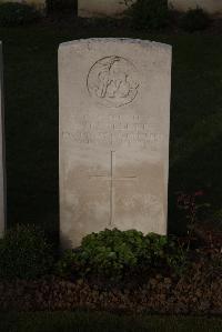 Ypres Reservoir Cemetery - Willetts, T H