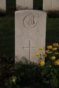Ypres Reservoir Cemetery - Wilson, T