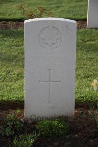 Ypres Reservoir Cemetery - Woodhams, J
