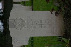 Ypres Reservoir Cemetery - WILLCOCKS, GILBERT