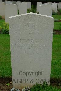 Rocquigny-Equancourt Road British Cemetery&#44; Manancourt - Bach, Arthur