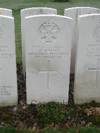 Bailleul Communal Cemetery Extension (Nord) - Adams, W