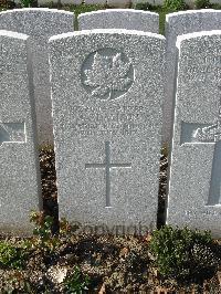 Bailleul Communal Cemetery Extension (Nord) - Adamson, J