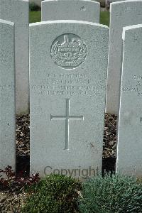 Bailleul Communal Cemetery Extension (Nord) - Cornock, Hubert William