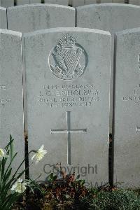 Bailleul Communal Cemetery Extension (Nord) - Glenholmes, J