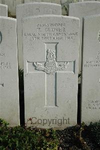 Bailleul Communal Cemetery Extension (Nord) - Glover, T