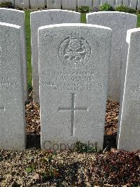 Bailleul Communal Cemetery Extension (Nord) - Glynn, T W