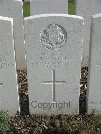 Bailleul Communal Cemetery Extension (Nord) - Goddard, T