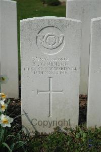 Bailleul Communal Cemetery Extension (Nord) - Goodison, B