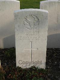 Bailleul Communal Cemetery Extension (Nord) - Gray, Thomas