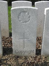 Bailleul Communal Cemetery Extension (Nord) - Gray, William James