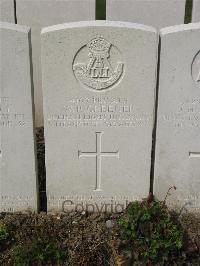 Bailleul Communal Cemetery Extension (Nord) - Greener, W R