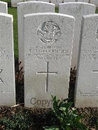 Bailleul Communal Cemetery Extension (Nord) - Greensmith, T H