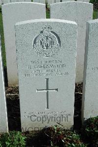 Bailleul Communal Cemetery Extension (Nord) - Greenwood, R