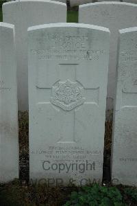 Bailleul Communal Cemetery Extension (Nord) - Grice, J