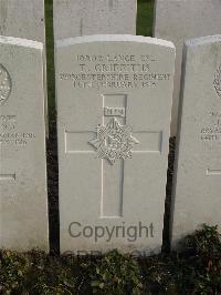 Bailleul Communal Cemetery Extension (Nord) - Griffiths, T