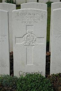 Bailleul Communal Cemetery Extension (Nord) - Grime, J