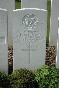 Bailleul Communal Cemetery Extension (Nord) - Grimmett, T