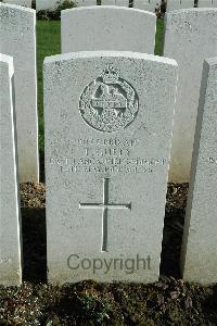 Bailleul Communal Cemetery Extension (Nord) - Gully, Thomas