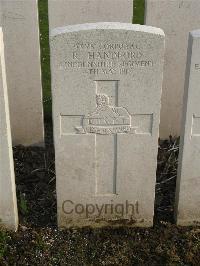 Bailleul Communal Cemetery Extension (Nord) - Handford, R