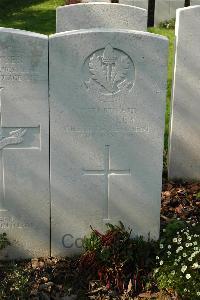 Bailleul Communal Cemetery Extension (Nord) - Hanley, A