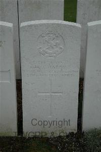 Bailleul Communal Cemetery Extension (Nord) - Hardy, Harry James