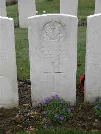Bailleul Communal Cemetery Extension (Nord) - Harvey, E