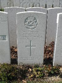 Bailleul Communal Cemetery Extension (Nord) - Hawkins, Thomas Edward