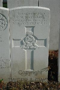 Bailleul Communal Cemetery Extension (Nord) - Hayward, Thomas Henry