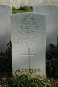 Bailleul Communal Cemetery Extension (Nord) - Heapy, R