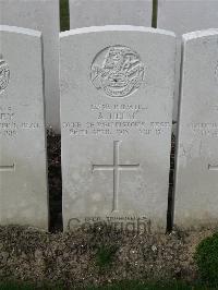 Bailleul Communal Cemetery Extension (Nord) - Helm, Albert